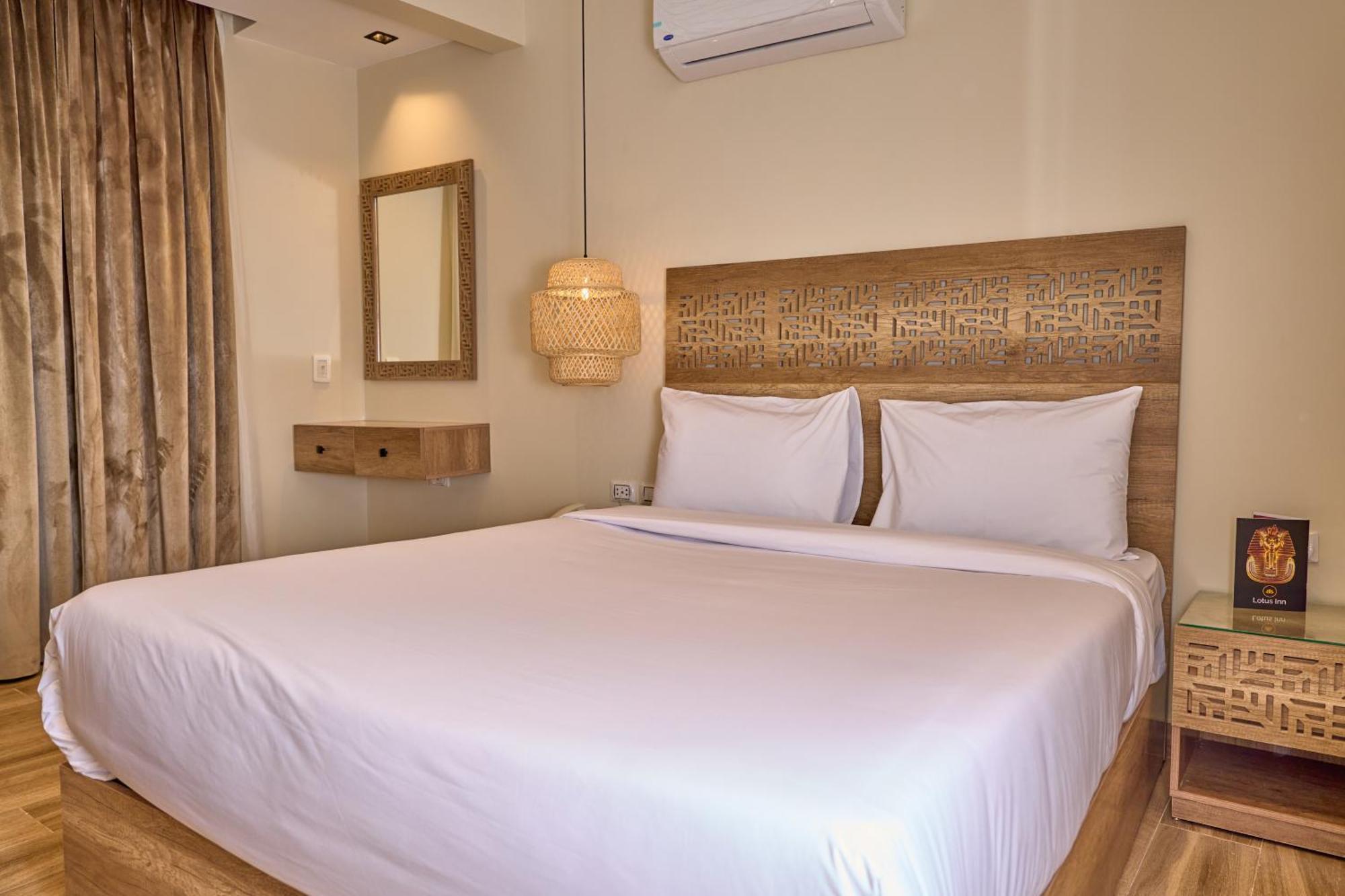Inn Lotus