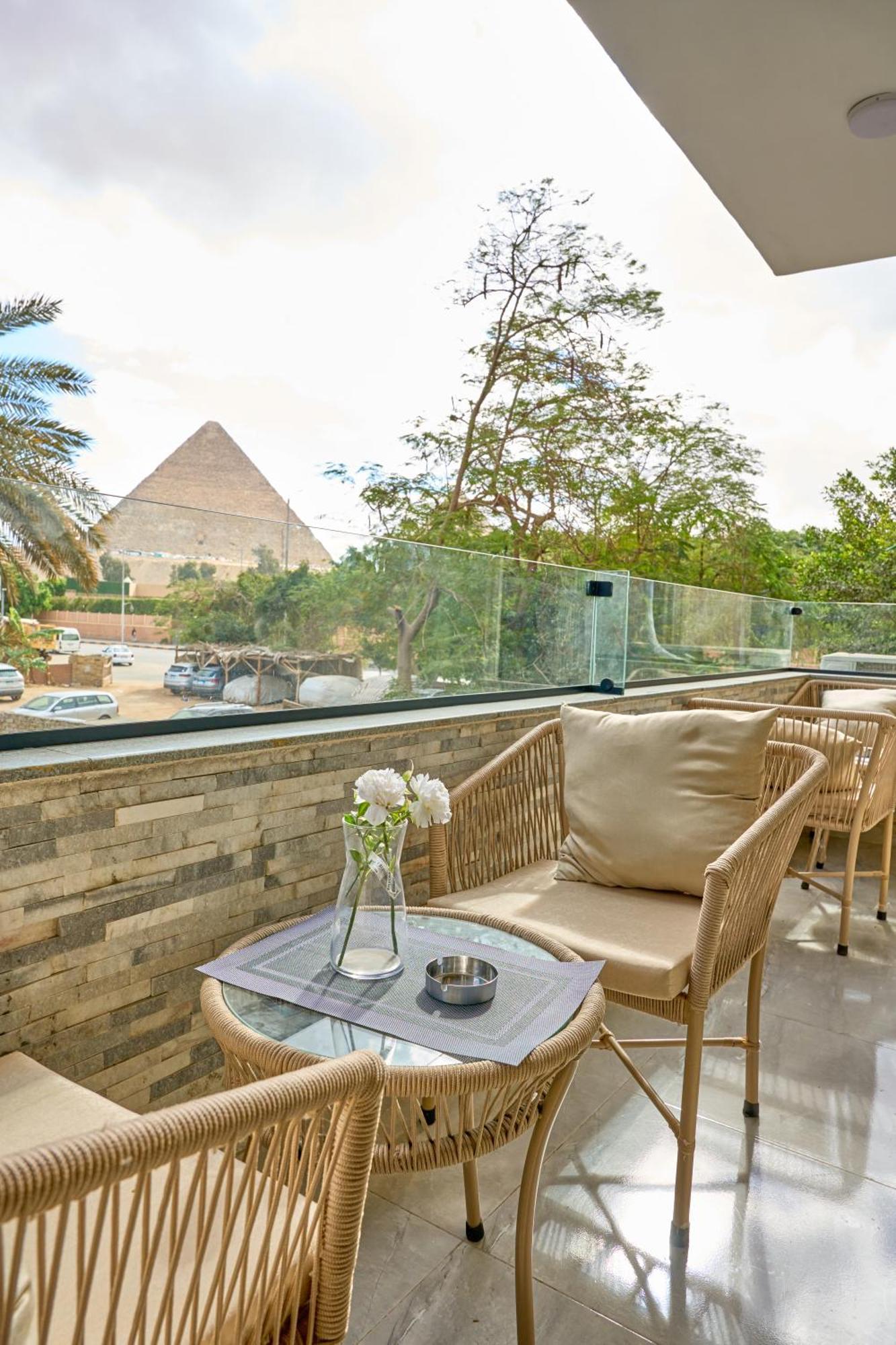 Lotus Inn Kafrat al Jabal